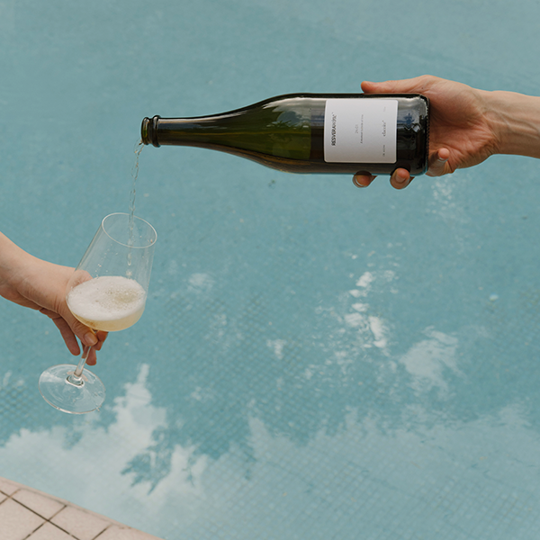 24:01 無醇白葡萄氣泡酒